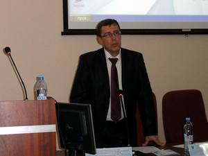 Профессор С.Н.Скорняков