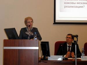 кандидат биологических наук Д.В.Вахрушевой