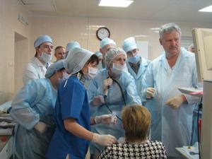 Справа на фото профессор В.Д.Паршин